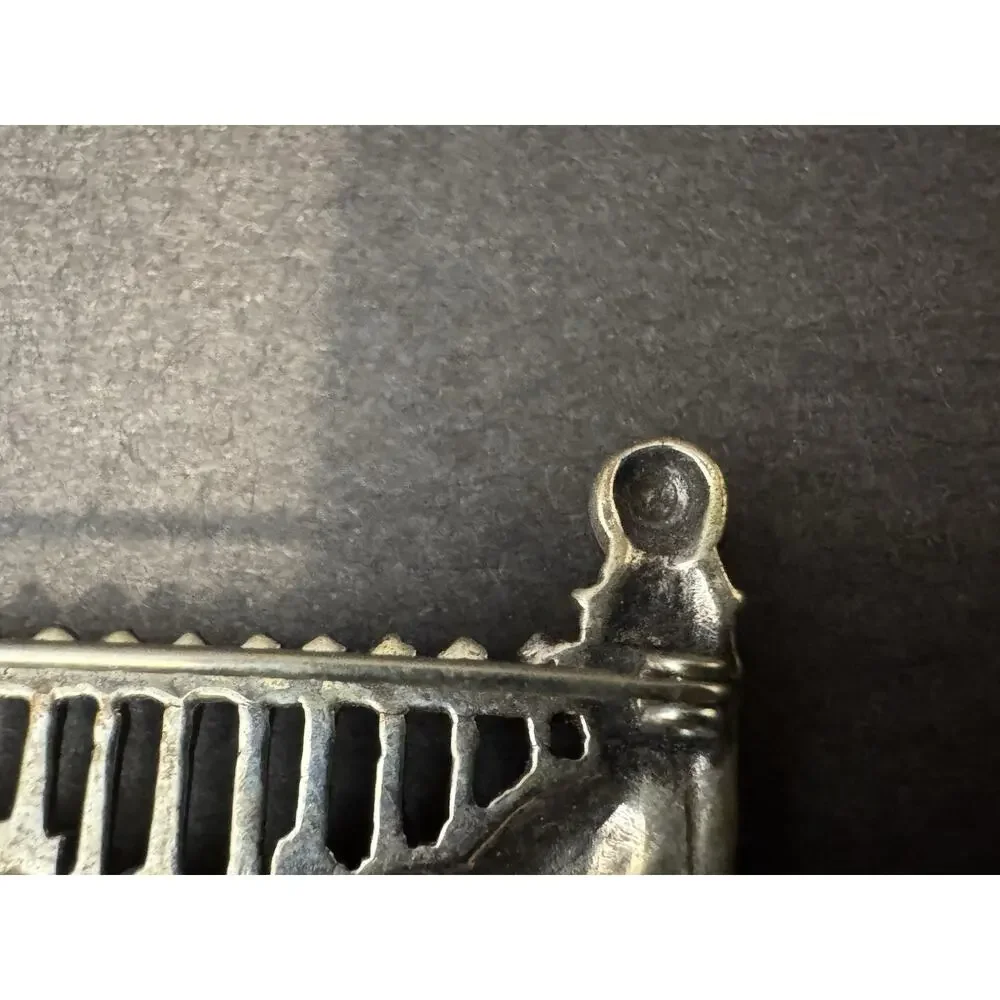 Hand & Hammer Silversmiths brand hand